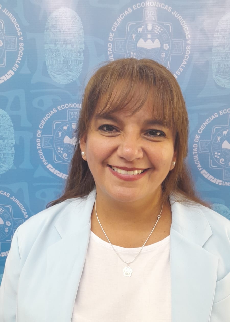 Bibl. Adriana Soledad Farfán